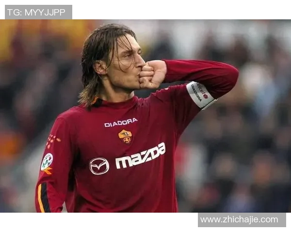 红色25号球衣足球明星的传奇故事与赛场风采探秘