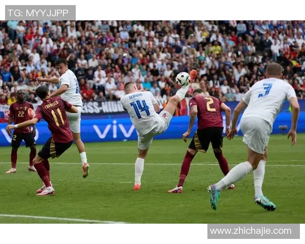 2016年欧洲杯小组赛回顾俄罗斯对阵斯洛伐克的精彩对决分析 2016年欧洲杯小组赛回顾俄罗斯对阵斯洛伐克的精彩对决分析